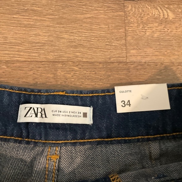 Zara culotte dark wash Jeans, 2, NWT! - Picture 4 of 7